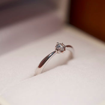 手作り婚約指輪の参考写真1