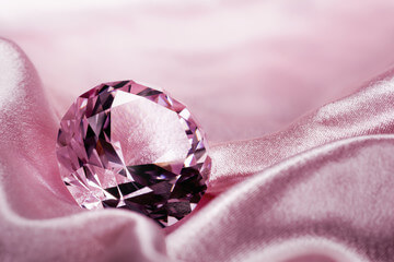 ピンクダイヤモンドの魅力～前編～@手作り結婚指輪 工房スミス札幌店