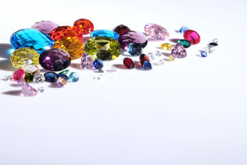 ポイントで個性を カラーダイヤが人気です@手作り結婚指輪 工房スミス札幌店