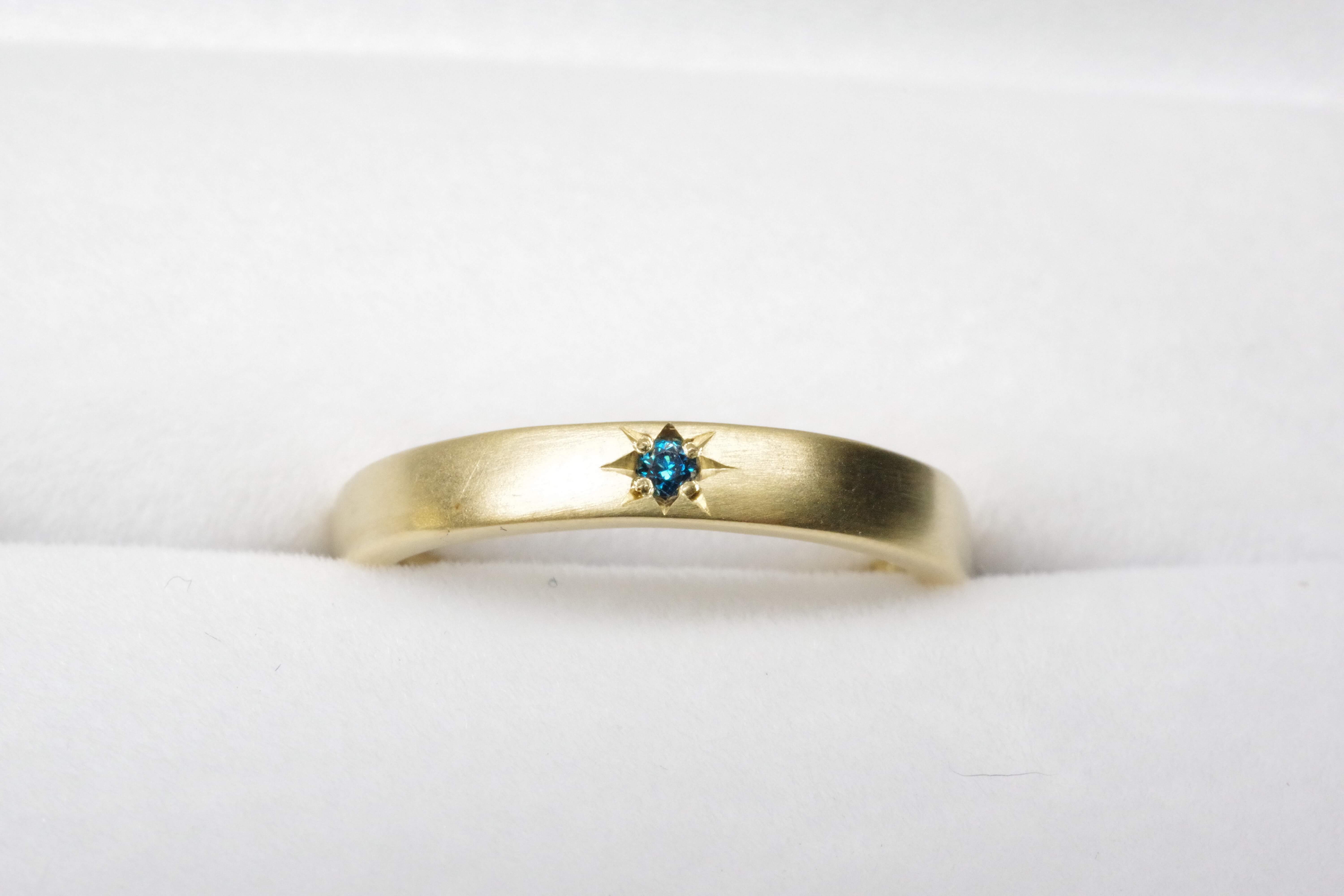 石の「留め方」に個性を@手作り結婚指輪 工房スミス札幌店