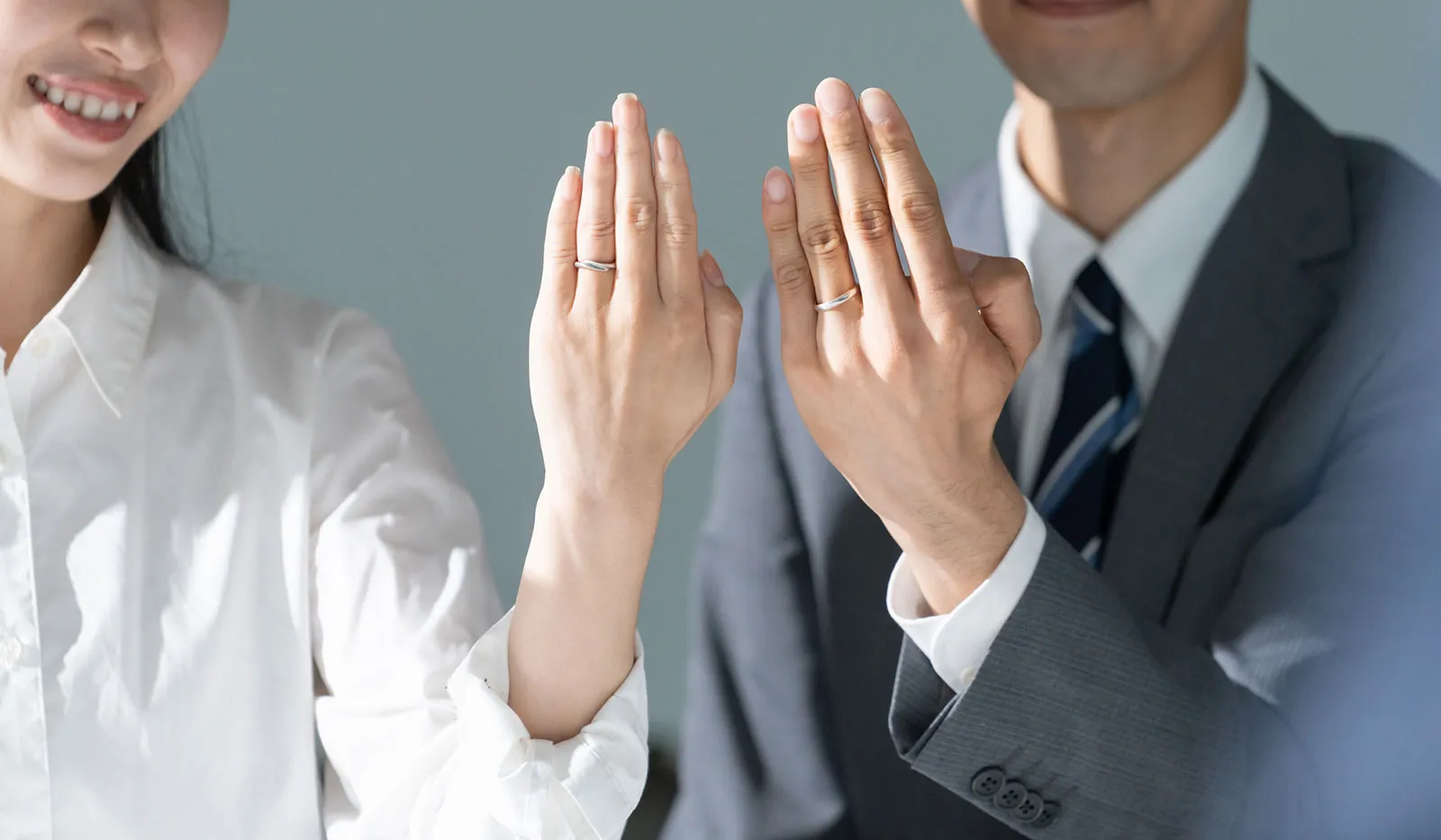 職場・友人への報告マナーとタイミング イメージ